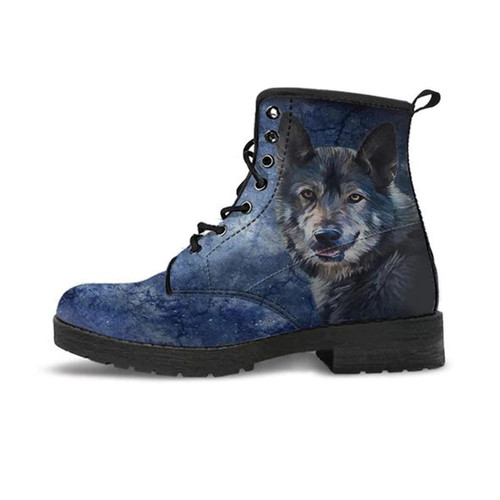 Beautiful Wolf Boots For Women's