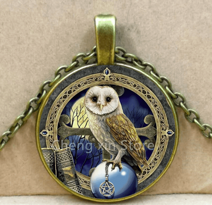 New Fashion Wicca Owl Glass Cabochon Necklace