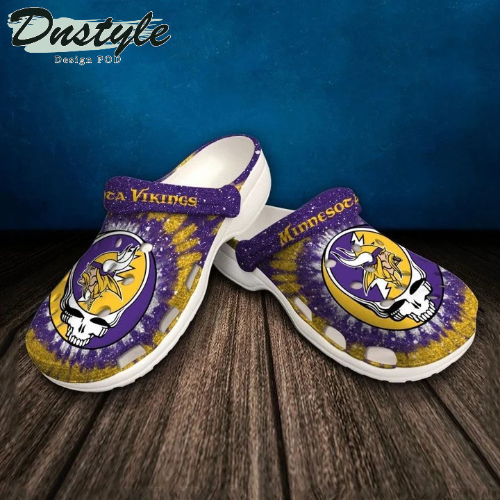 Minnesota Vikings Skull Pattern Crocs Classic Clogs Shoes In Purple & Yellow - AOP Clog