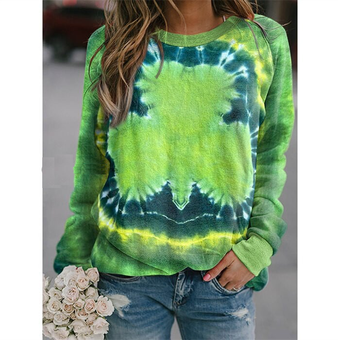 This the discount for you : SHAMROCK GRADIENT PRINT TOP