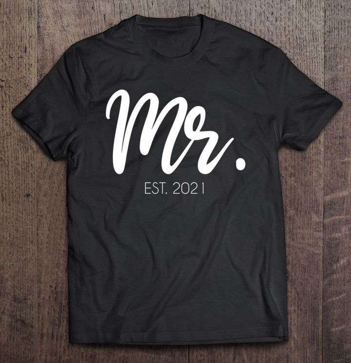 wedding-matching-gifts-mr-est-2021-groom-t-shirt