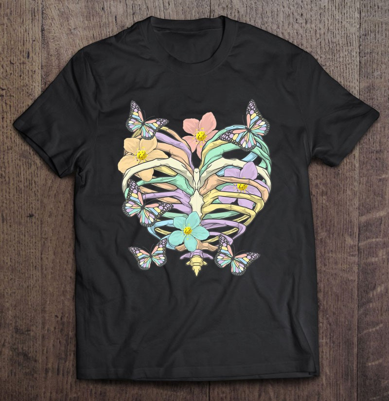 pastel-goth-heart-ribcage-harajuku-goth-aesthetic-otaku-t-shirt