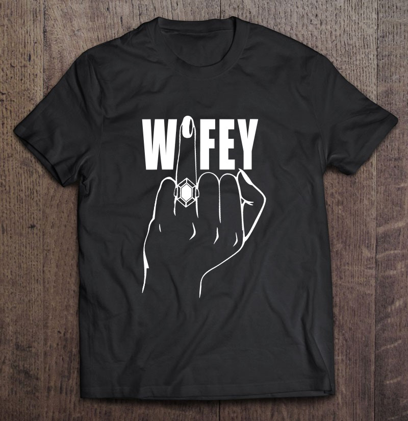 funny-middle-finger-wifey-wedding-bachelorette-party-bride-t-shirt