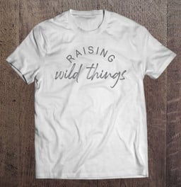 raising-wild-things-mom-cute-mothers-day-t-shirt