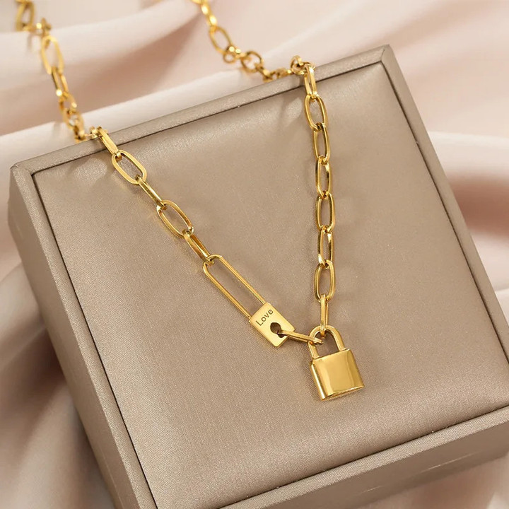 RAKOL Hip Hop Style Lock Pendant Necklaces for Women Ins Gold Color Metal Necklace Female Clavicle Chain Party Jewelry
