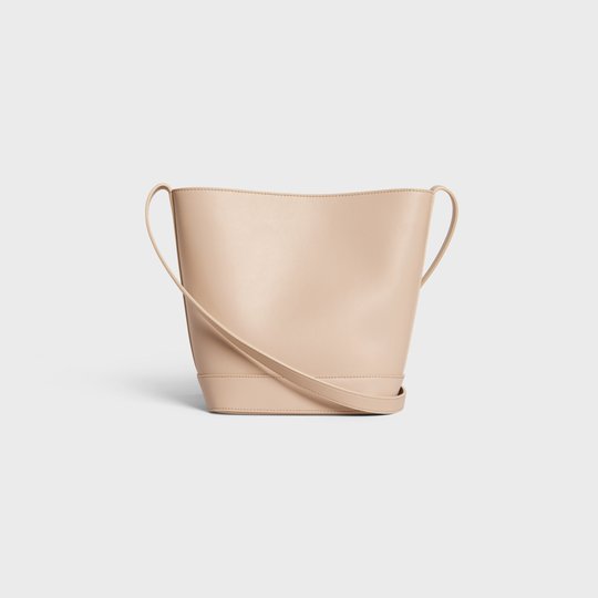 Nude Small Bucket Cuir Triomphe In Smooth Calfskin - Leather Women's Handbag - Bagsfits