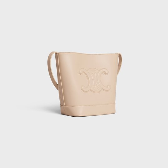Nude Small Bucket Cuir Triomphe In Smooth Calfskin - Leather Women's Handbag - Bagsfits