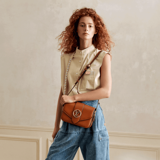 Calfskin Pont 9 - LEATHER WOMEN'S CROSSBODY BAG