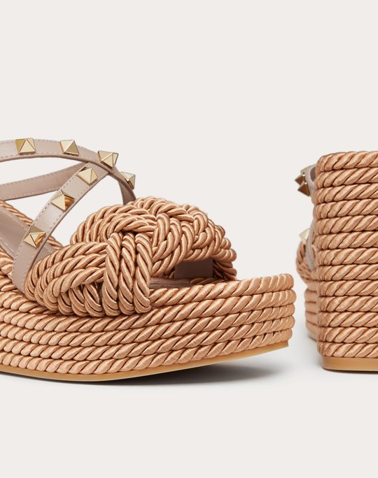 Rockstud Wedge Sandal In Calfskin Leather 105 Mm - Women's Designer Shoes