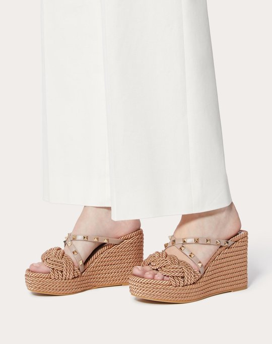 Rockstud Wedge Sandal In Calfskin Leather 105 Mm - Women's Designer Shoes