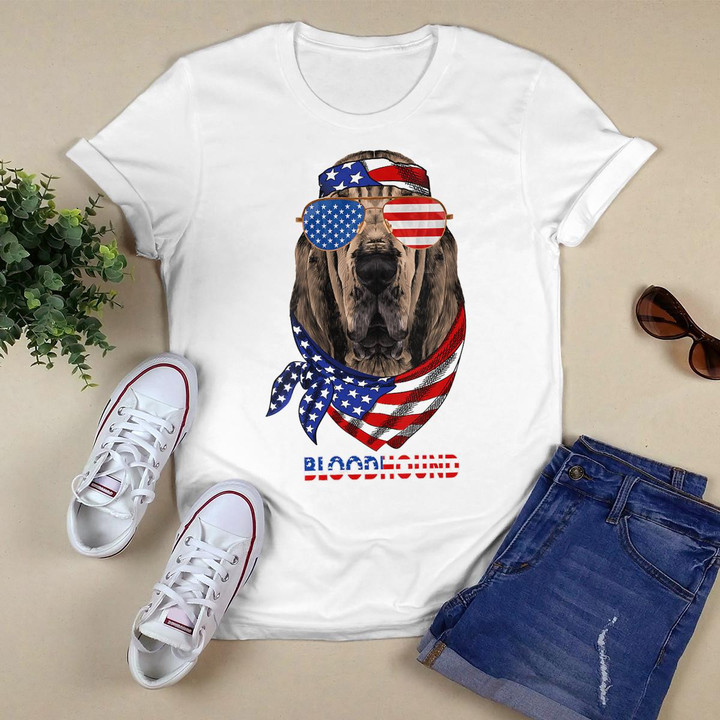 Womens American Flag Shirts Bloodhound Dog Lover Gifts V-Neck T-Shirt