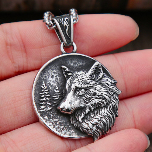 Nordic Retro Viking Wolf Necklace