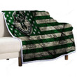 Milwaukee Bucks American Basketball Club Sherpa Blanket - Grunge Grunge American Flag Soft Blanket, Warm Blanket
