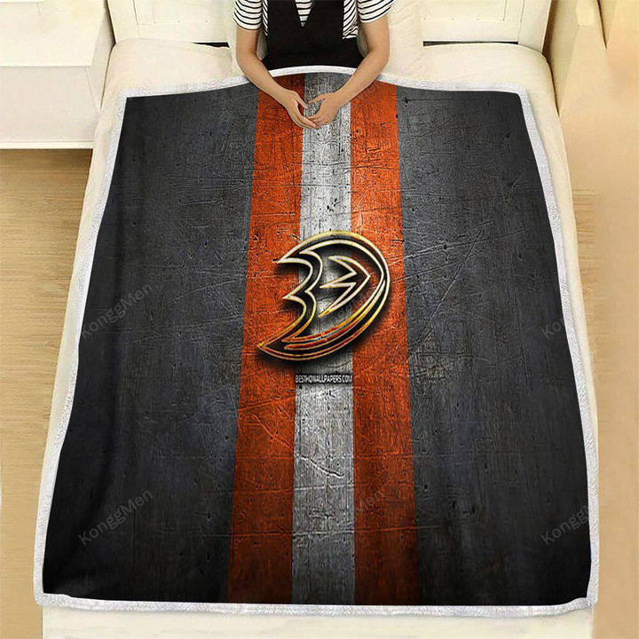 Anaheim Ducks Fleece Blanket - Golden Nhl Black Metal  Soft Blanket, Warm Blanket