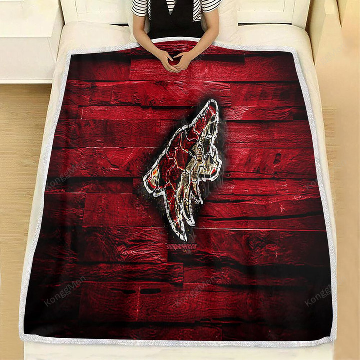 Arizona Coyotes Fleece Blanket - Fiery Nhl Red Wooden  Soft Blanket, Warm Blanket