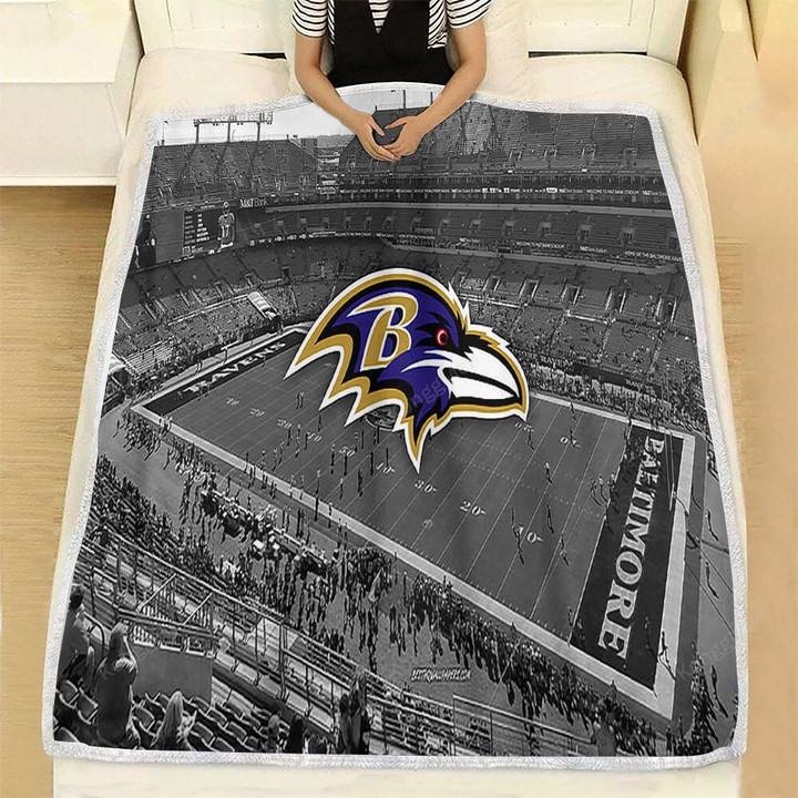 Baltimore Ravens Fleece Blanket - Mt Bank Stadium American Football Team Baltimore Ravens Soft Blanket, Warm Blanket