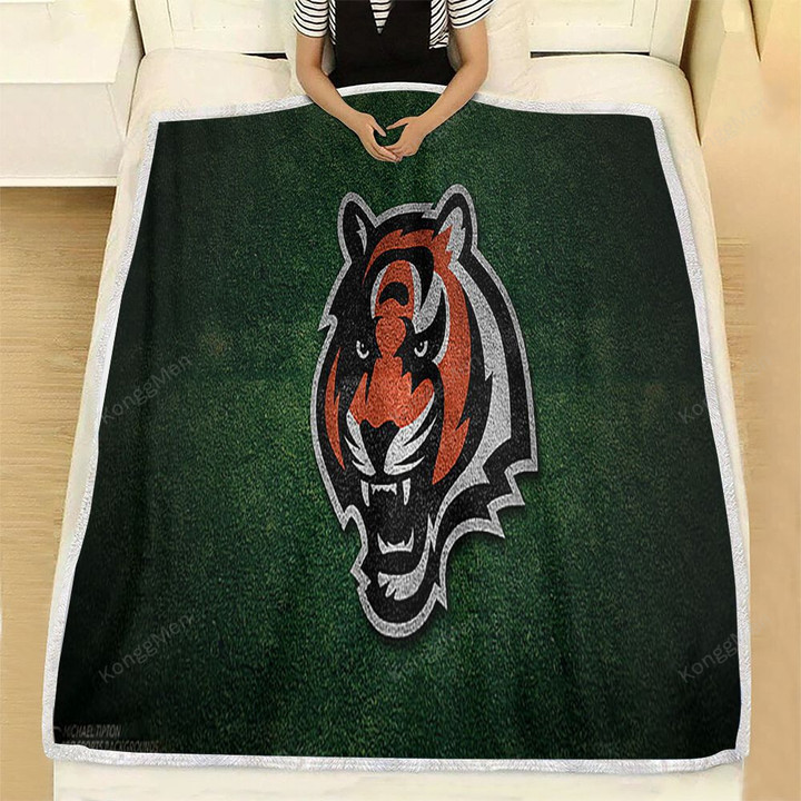 Football Fleece Blanket - Cincinnati Bengals1012  Soft Blanket, Warm Blanket