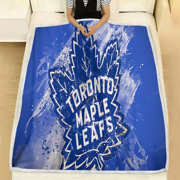 Toronto Maple Leafs Grunge  Fleece Blanket - Canadian Hockey Club Blue  Soft Blanket, Warm Blanket