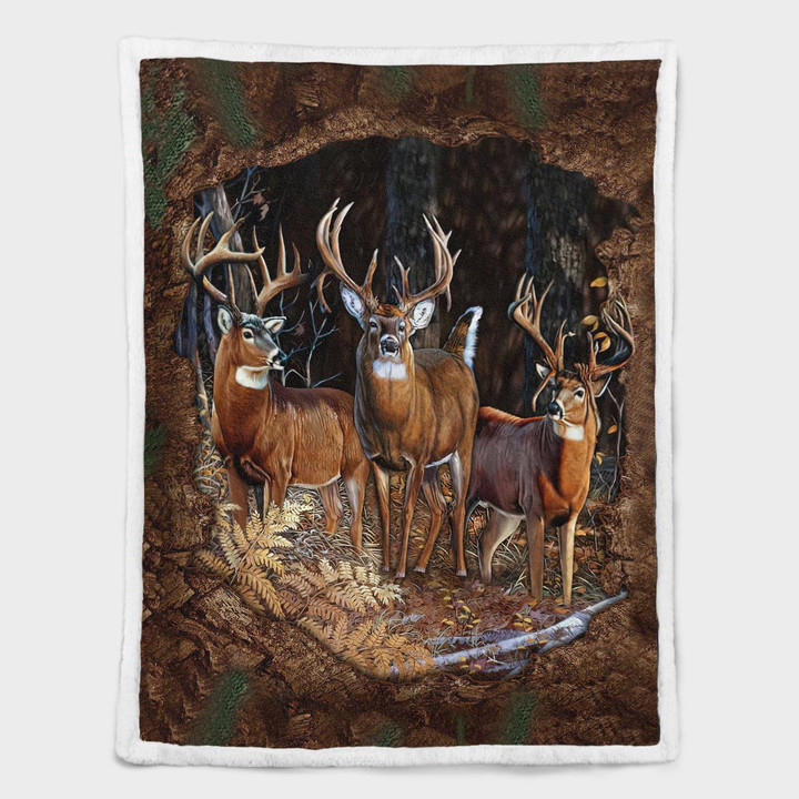 Deer Hunting 417 Shepra Blanket