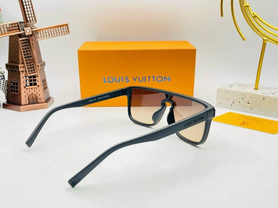 Louis Vuitton Monogram LV Waimea Round Sunglasses, Yellow, One Size