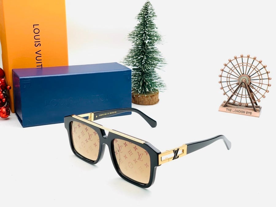 Louis Vuitton Mascot Sunglasses Square Sunglasses - Black