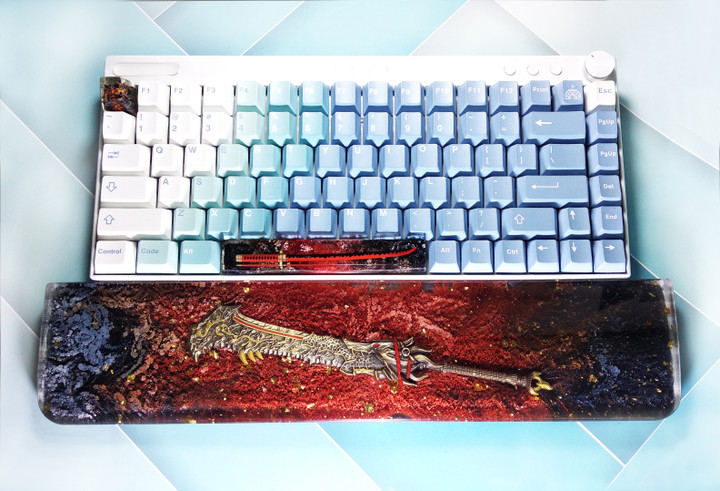 Wolf King's Fang Naraka resin wrist rest Handmade , Keyboard Wrist Rest-Artisan Keycap- gifts for him- Unique Gift for him/her