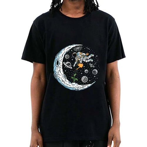 Astronaut on the moon T-Shirt