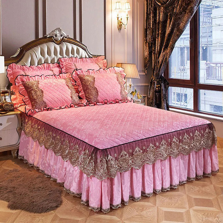 Lace Velvet Bedspread King Size Quilted Bedskirt Ruffle Elastic Full Queen Bed Cover Pillow Cases Soft Warm European 3-Piece