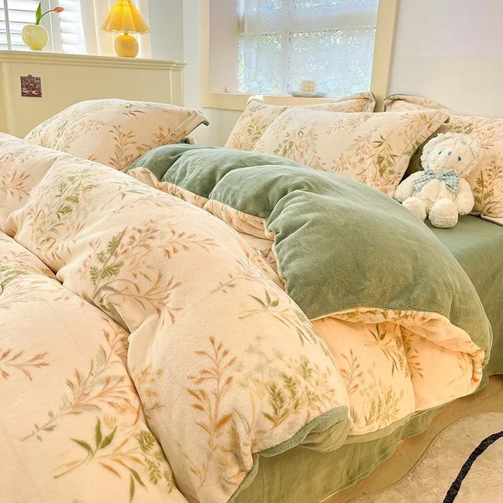 Winter Thickened Warm Flannel Queen Bedding Set Home Textile Cartoon Cute Duvet Cover Sheet Pillowcase 4pcs Luxury Bed Linen Set