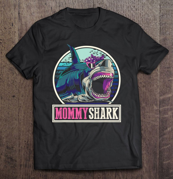 ocean-animal-family-mom-gift-sea-monster-mommy-shark-t-shirt