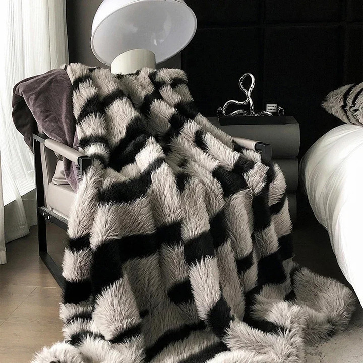 New Faux Fox Fur Blanket for Winter Autumn Warm High Quality Plush Luxury Weighted Blankets for Bed High-end Sofa Blanket Throw