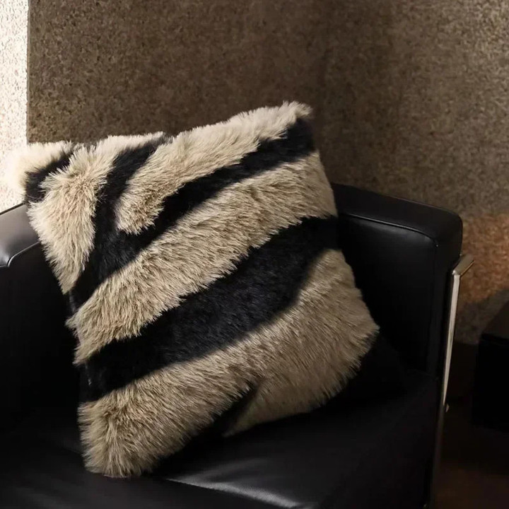 High-quality Zebra Print Faux Fox Fur Sofa Back Cushion for Bed Chair Soft Fluffy Cushions Decorative Home Luxury Throw Pillows