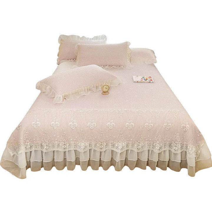 AI WINSURE Korean Princess Cooling Sleeping Bedspread for Summer with Lace Ruffle Air Conditioning Mat with 2 Pillowcases 3PCS