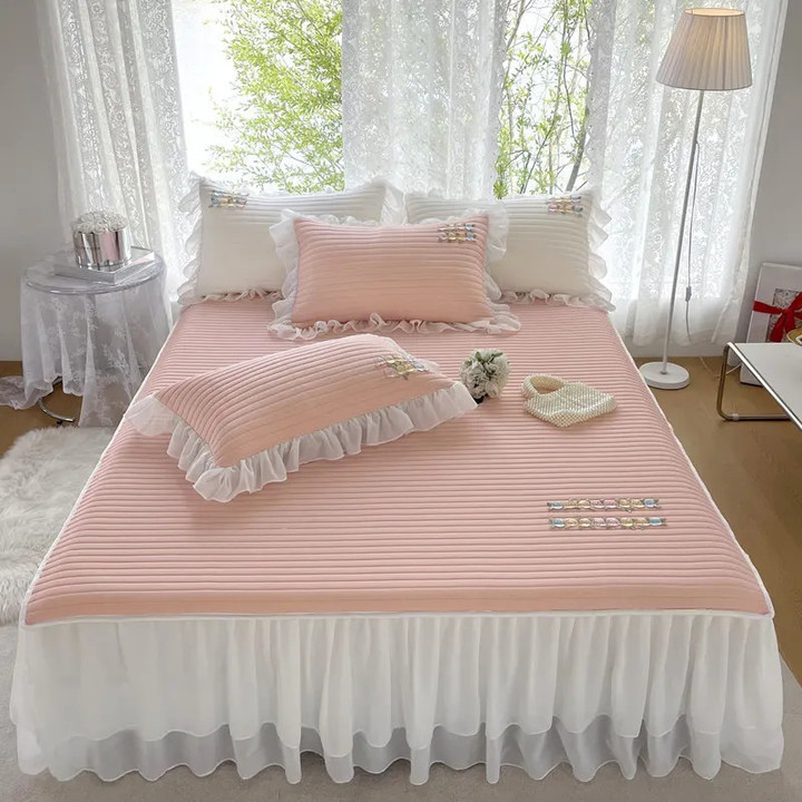 Latex Bedspread Set with Pillowcases for Summer Lace Bed Skirt Cooling Sleeping Bed Cover Washable Soft Single Queen King Size