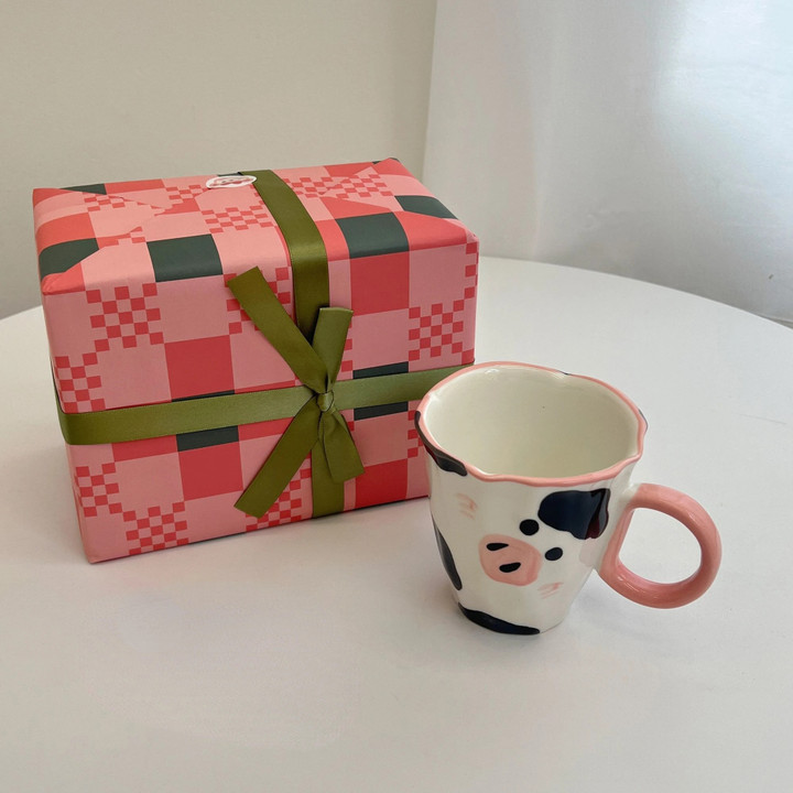Handdrawn Cow Cup Cute Ceramic Mug Cartoon Home Girl Water Cup Little Birthday Valentine's Day Gift Box Packaging Drinkware