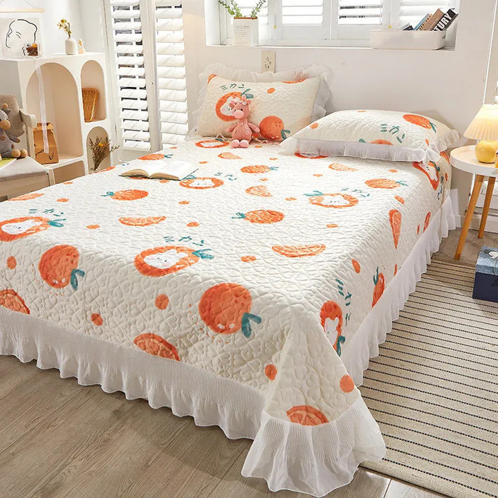 Modern Cool Bedspread for Double Bed for Summer Print Women Quilted Coverlets Soft with Lace Ruffles Bed Cover Queen King Size