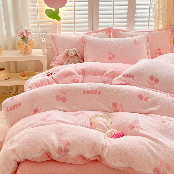 Winter Thick Warm Plush Comforter Cover Queen Bedding Sets Cartoon Quilt Cover Bed Sheet Pillowcase 4pcs Luxury Bed Linens