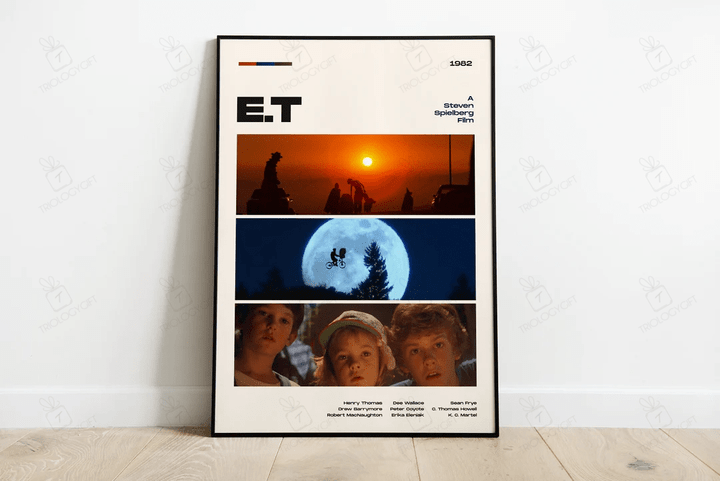 E.T. The Extra-Terrestrial Movie Poster, Modern Movie Poster Print, E.T. Poster Wall Decor, Digital Files, Steven Spielberg