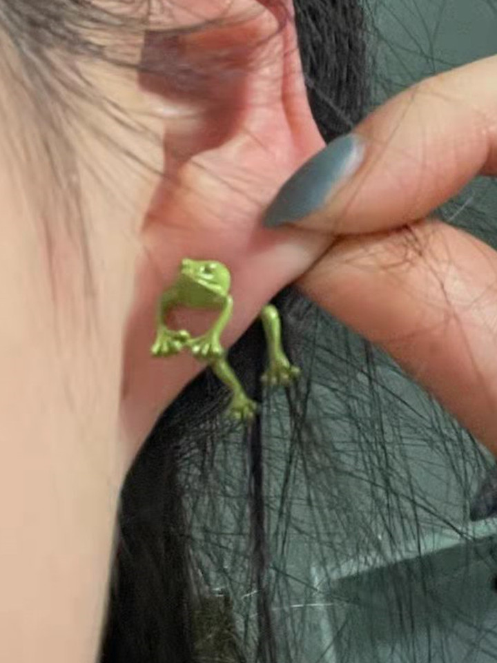 Gothic Green Frog Earrings For Women