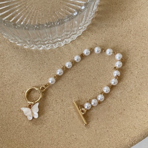 Fashion Butterfly Pearl Pendant Bracelet for Ladies