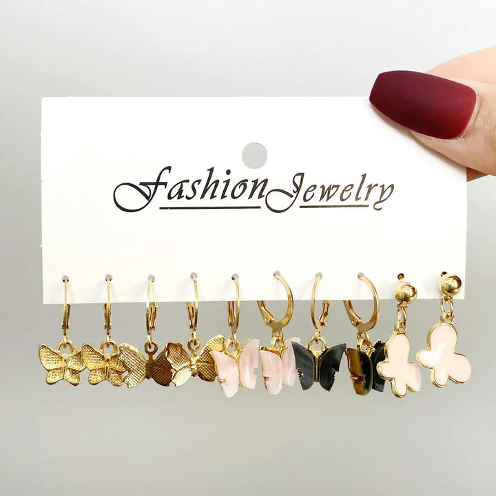 Fashion Women's Earrings Set Pearl Crystal Stud Earrings for Women 2023 Boho Geometric Butterfly Tassel Earrings Punk Jewelry