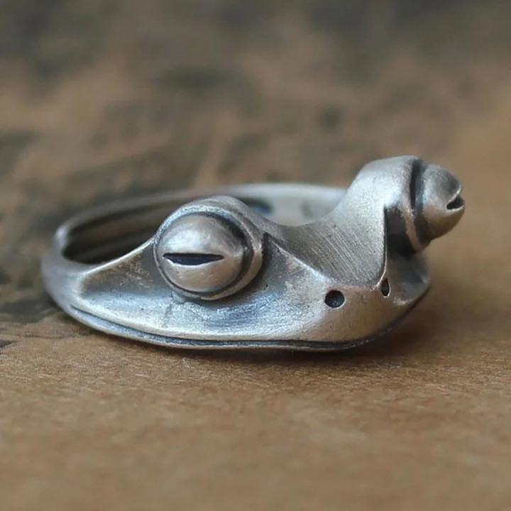 Retro Cute Frog Ring For Women Silver Color