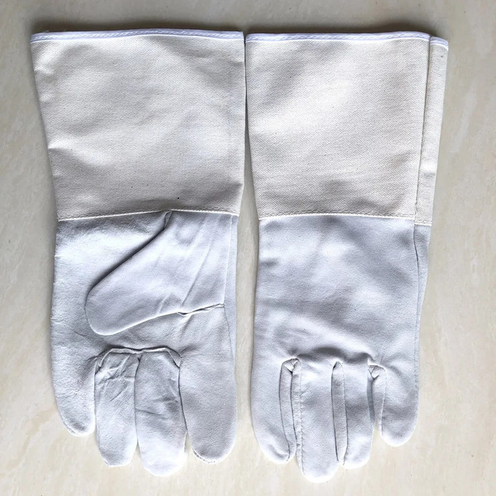 Welding Gloves Premium Hand Protection from Welder