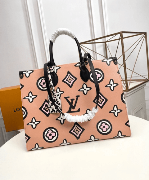 Louis Vuitton Multi Pochette Accessoires Bag Beige Monogram Leather In -  Praise To Heaven