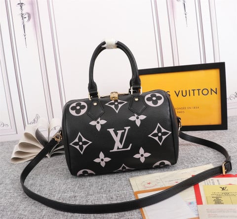 Louis Vuitton Speedy Bandoulière 25 Bag Bicolor Monogram Leather In B -  Praise To Heaven