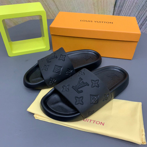 Louis Vuitton Waterfront Mule Slides In Brown And Black - Praise
