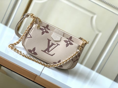 Louis Vuitton Multi Pochette Accessoires Bag Beige Monogram