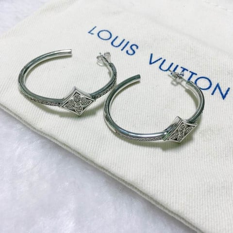 Louis Vuitton Idylle Blossom Hoops Earrings White Gold Metal And