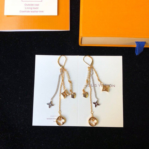 Louis Vuitton Pearl Monogram Earrings 18K Yellow Gold Louis Vuitton