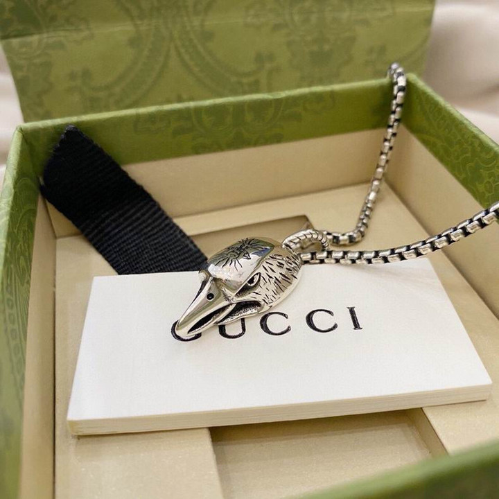 Gucci Anger Forest Eagle Head Necklace In Silver